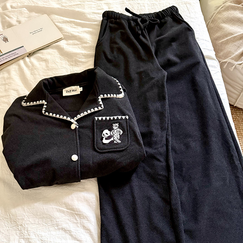 侘町刺绣熊猫睡衣女款2025新款秋冬开衫德绒可外穿长袖加厚家居服