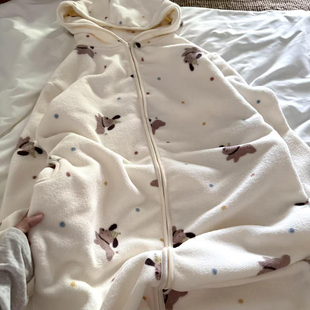 侘町2025秋冬新款珍珠腊肠狗加厚雪粒绒睡衣长袖睡袍女保暖家居服