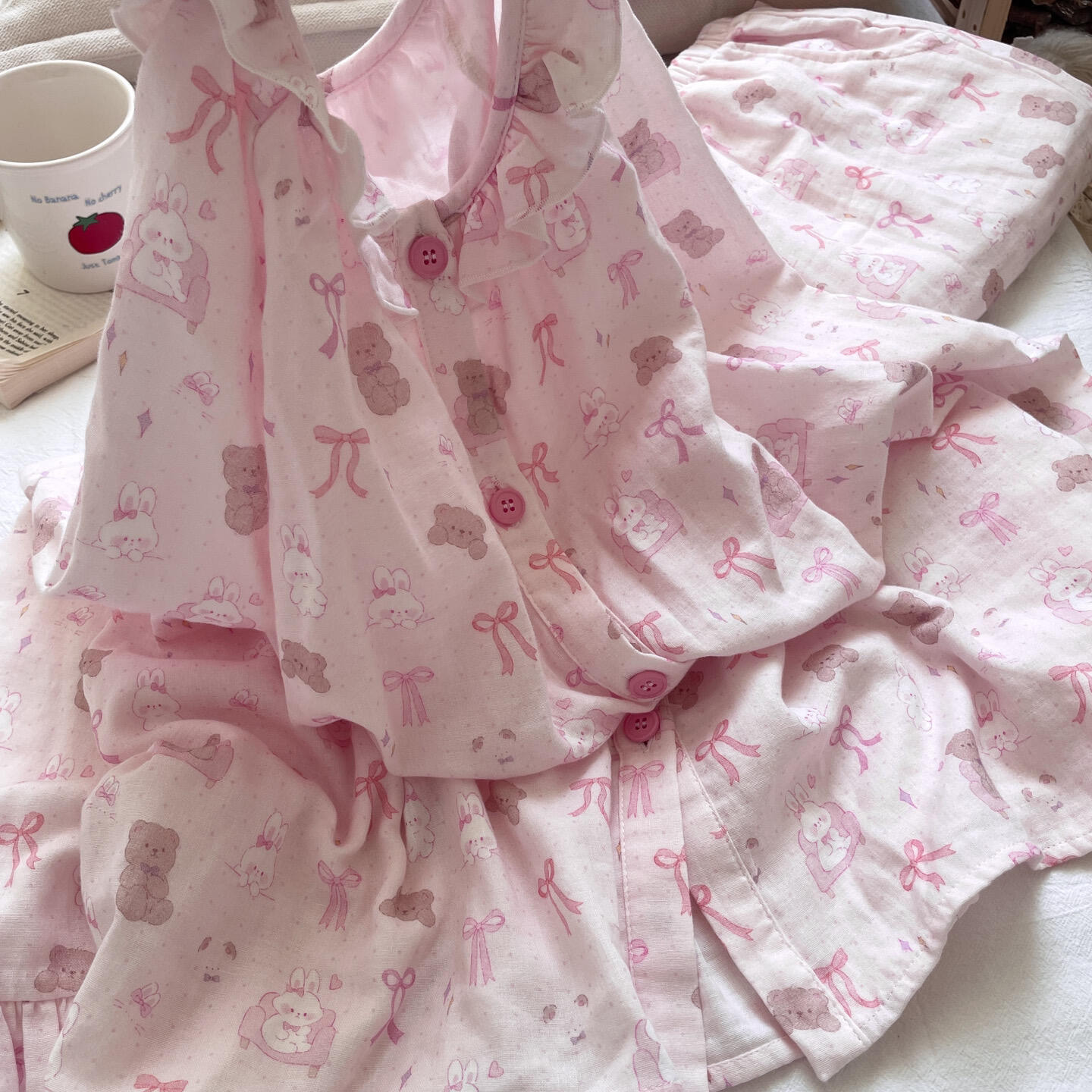 侘町2025卡通睡衣新款沙发兔与小熊早秋纯棉全棉双层纱布长袖套装