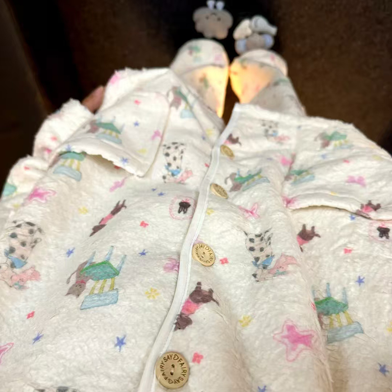 侘町2025年新款羊羔绒兔兔长袖睡衣女秋冬季法兰绒家居服套装加厚