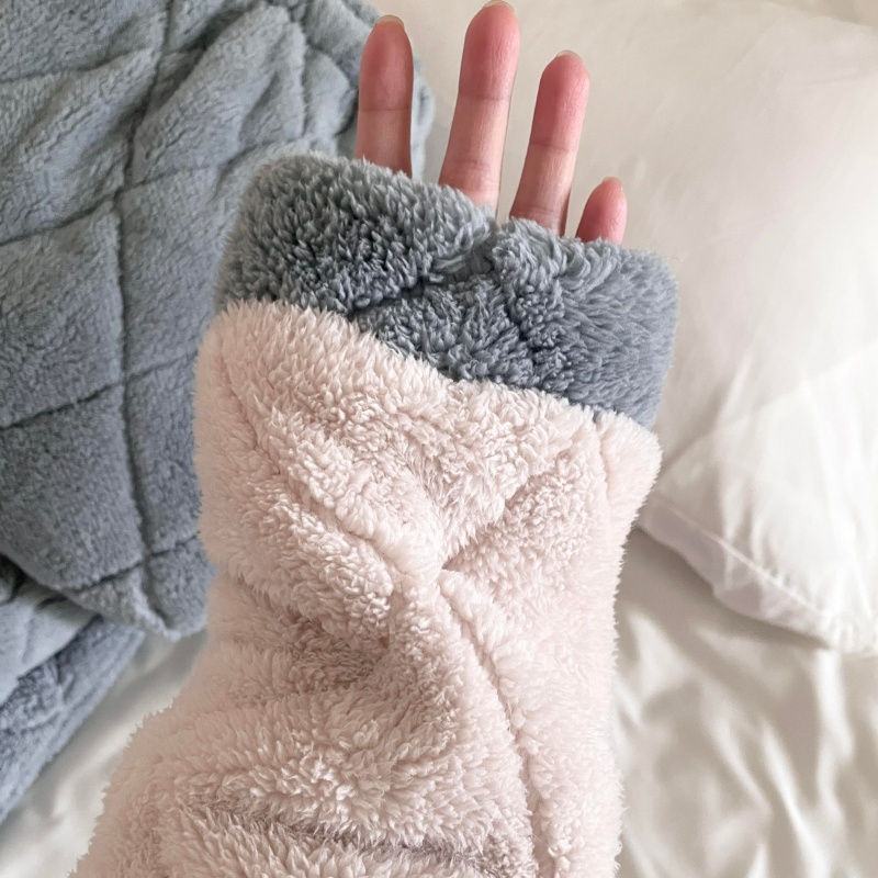 侘町睡眠熊2025秋冬季新款保暖睡衣女套装加绒加厚三层夹棉家居服