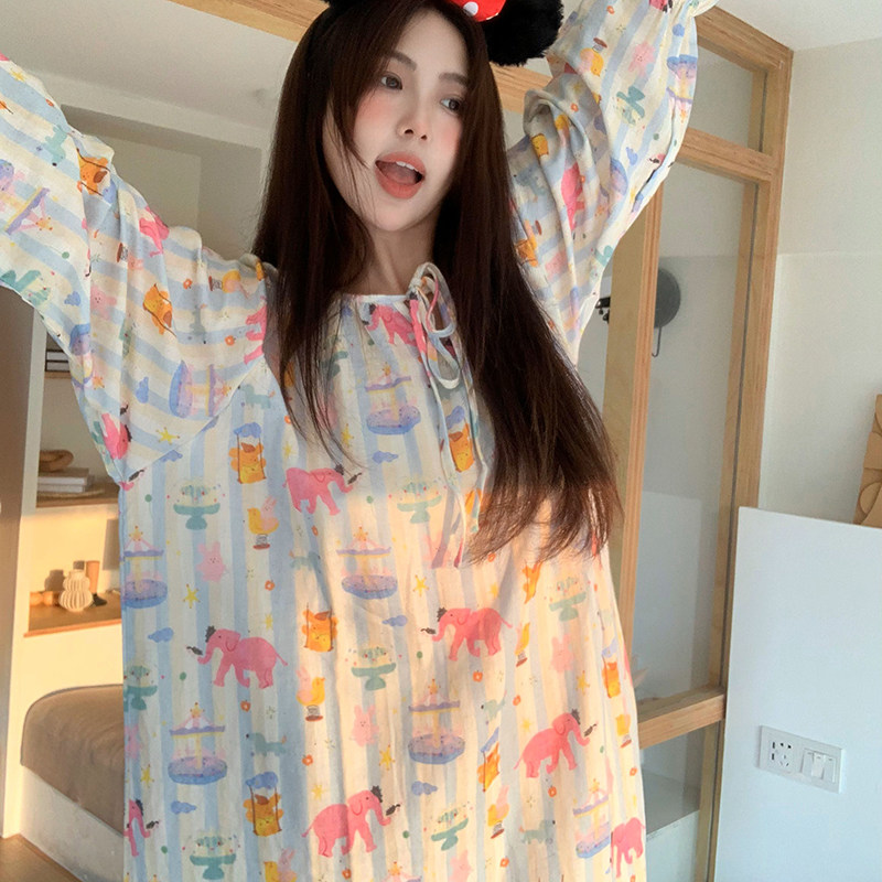 侘町2024年新款游乐园长袖睡裙女春秋款纯棉睡衣可外穿卡通家居服