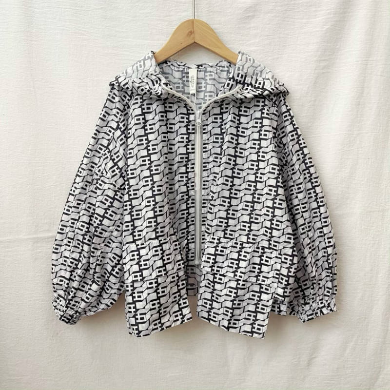 吾名堂品牌折扣男女大童夏装新款休闲百搭外套连帽个性防晒衣