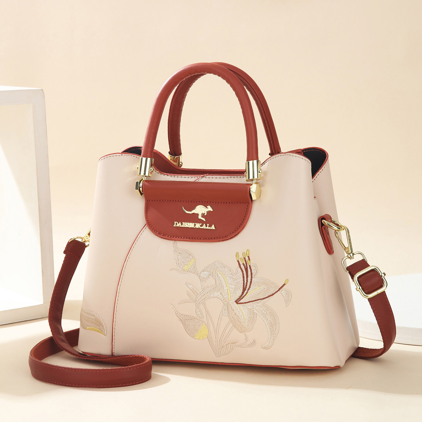 品牌袋鼠女士斜挎包妈妈款新中国风刺绣手提包气质送老婆生日礼物