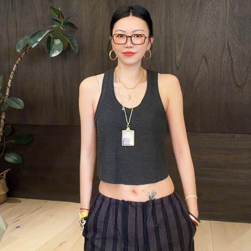 LUNA“RO暗黑”深灰坑条纹工字领宽肩单背心