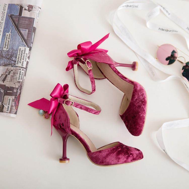 女童模特走秀表演公主高跟鞋