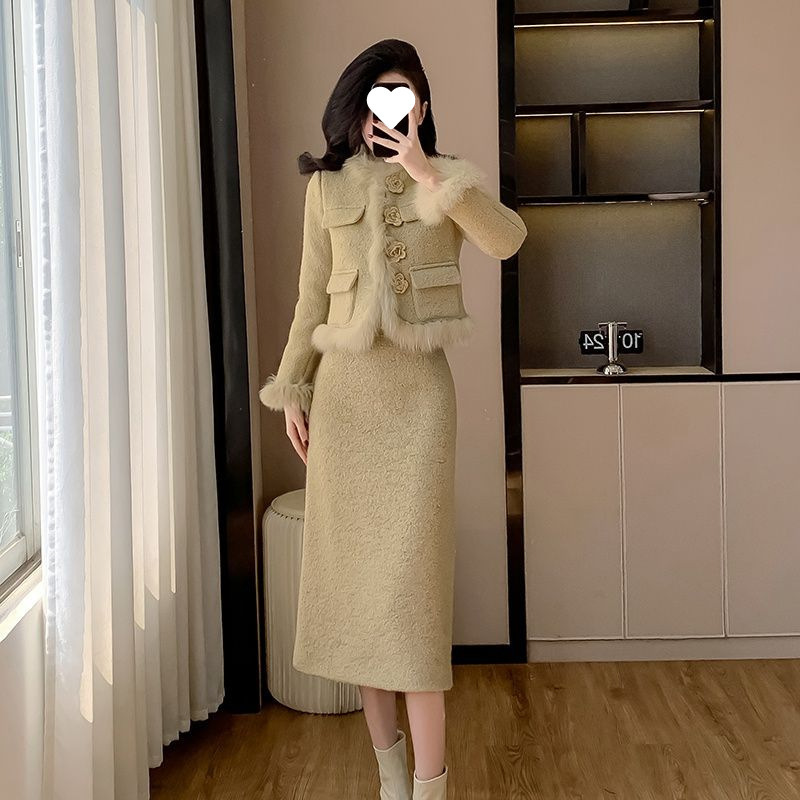 2025冬季新款小香风羽绒服套装女白鸭绒加厚保暖毛毛拼接短款外套