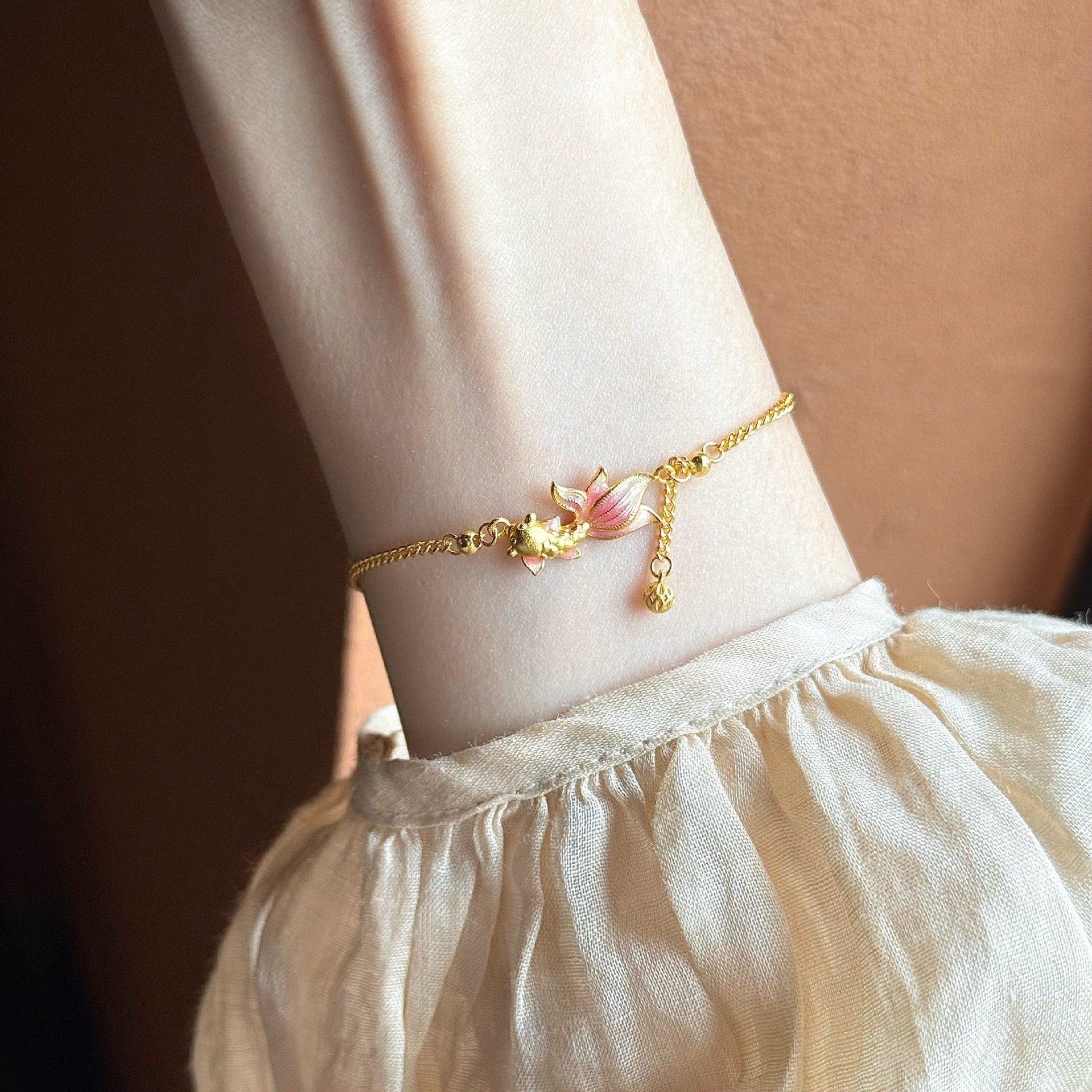 珐琅小金鱼手链纯银镀24K金色国风新中式锦鲤手串百搭轻奢手饰品,饰品/流行首饰/时尚饰品新,手链,淘宝优惠券,粉丝福利购,淘宝优惠卷