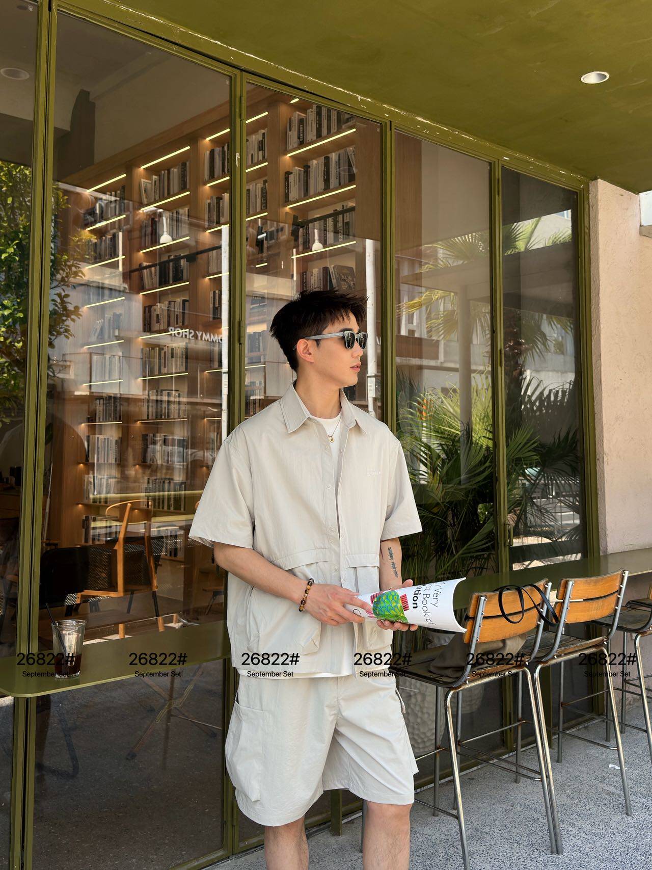 实体商场薄款休闲套装夏季短袖短裤两件套时尚翻领宽松男简约百搭