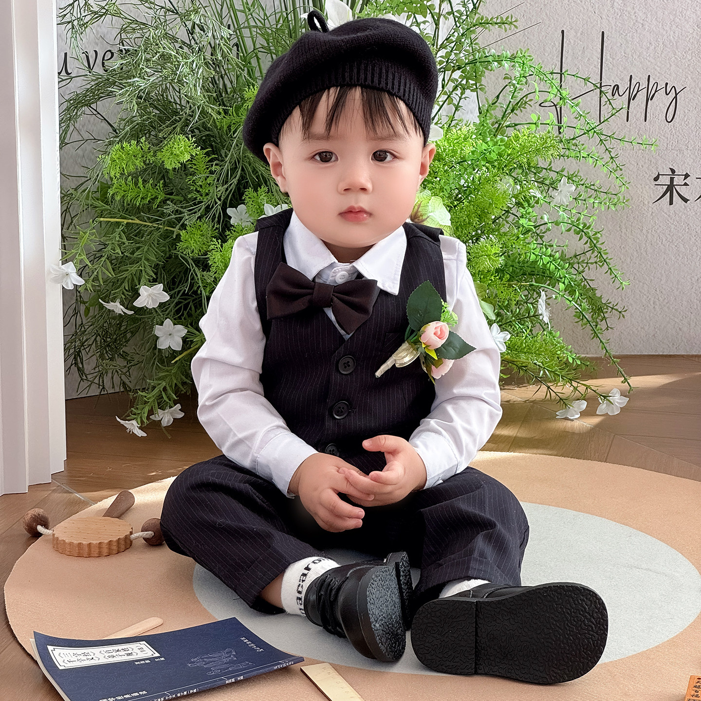 男宝西装套装儿童西服花童小西服2026夏季款时髦小男孩礼服演出服