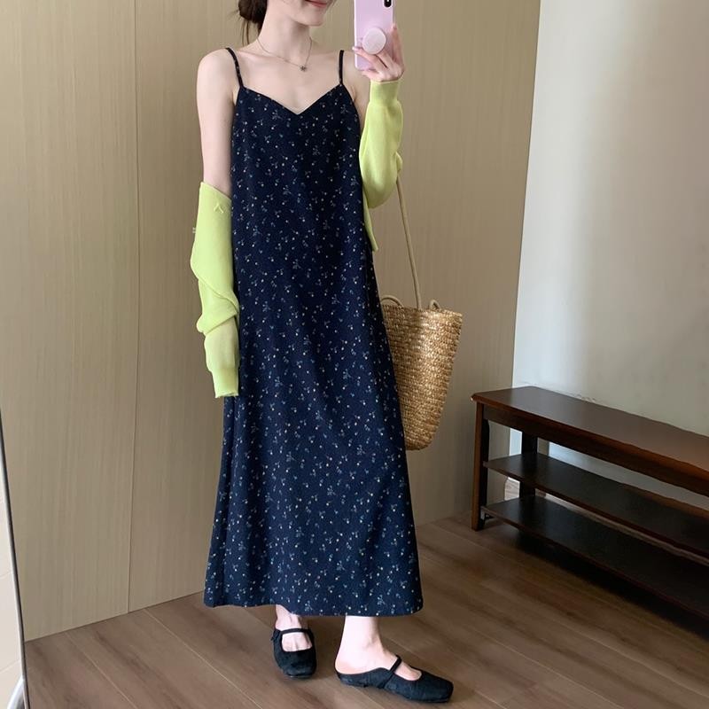 话里甜美气质吊带裙2025春节新款韩版直筒休闲减龄连衣裙长裙女