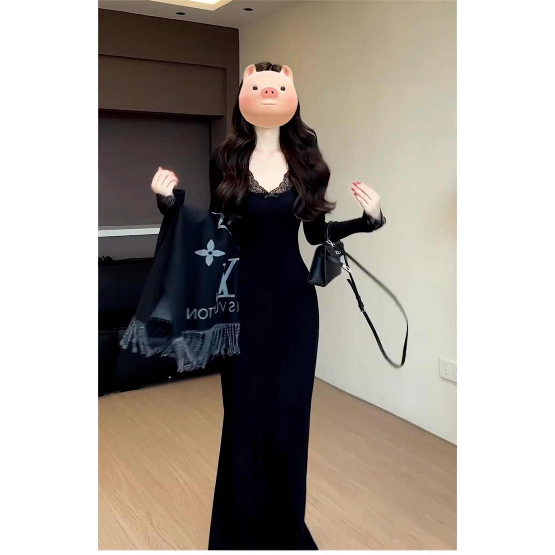 赫本风黑色v领针织连衣裙子女秋冬季2024新款配大衣内搭打底长裙