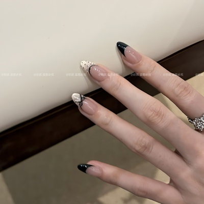 【芙蕾慕斯】甜酷手绘蕾丝邂逅法式纯手工穿戴甲小波点学院风美甲