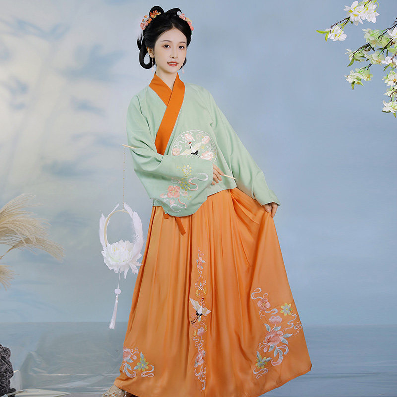 墨莉原创汉服女【别鹤吟】明制袄裙琵琶袖交领重工刺绣中国风日常