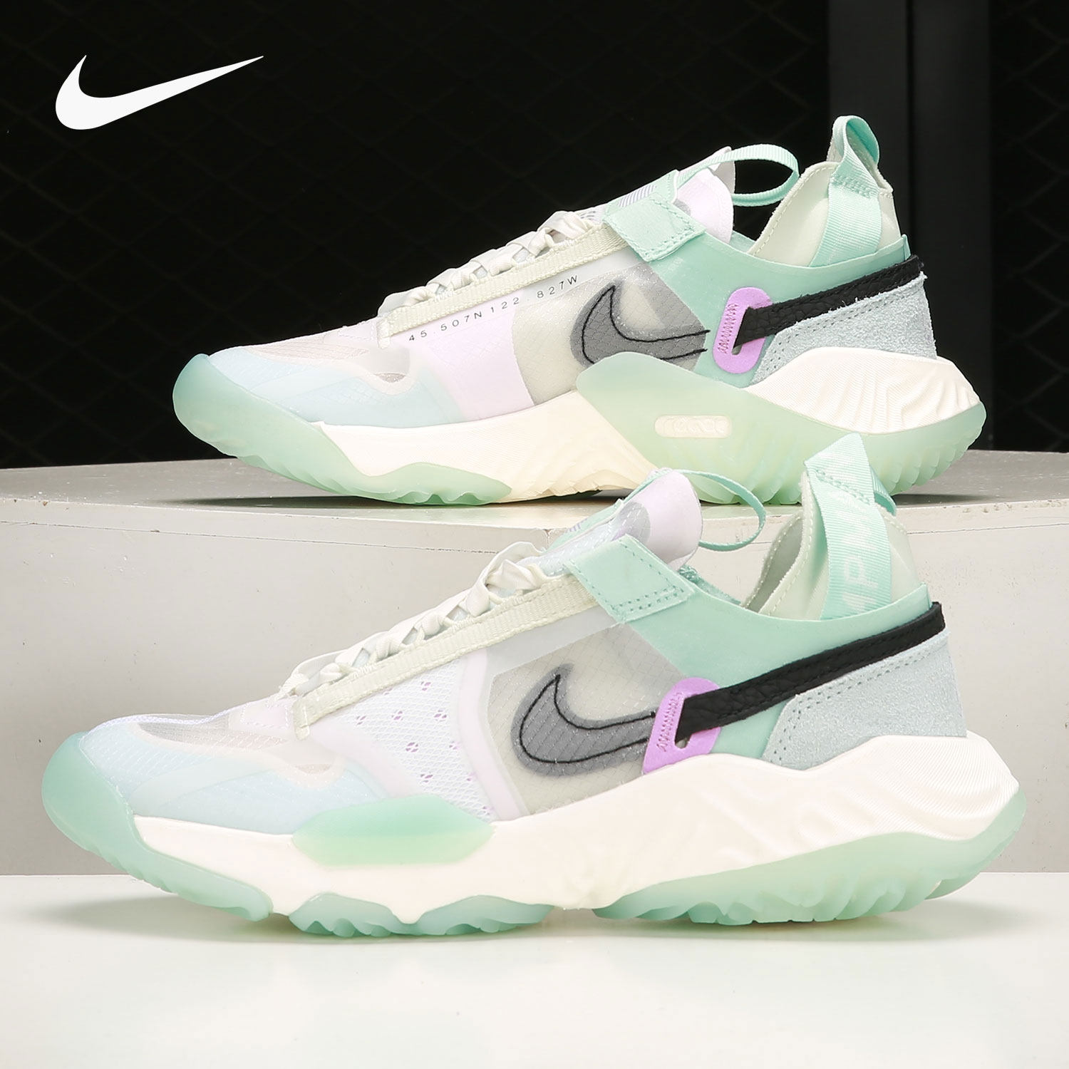 Nike/耐克运动鞋篮球场减震