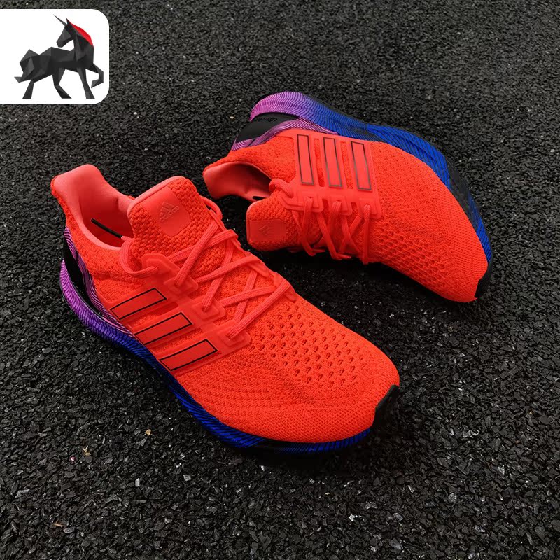 阿迪达斯男女跑步运动鞋