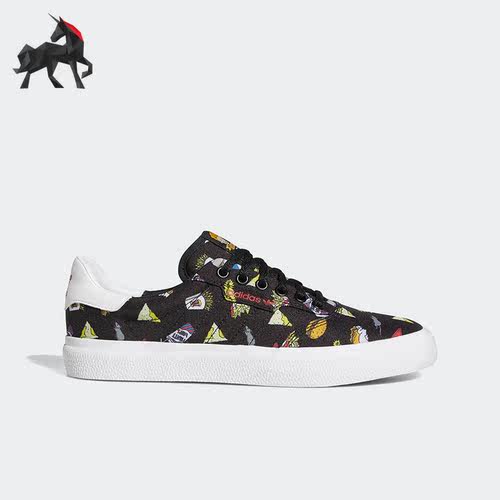 阿迪达斯三叶草男女休闲板鞋