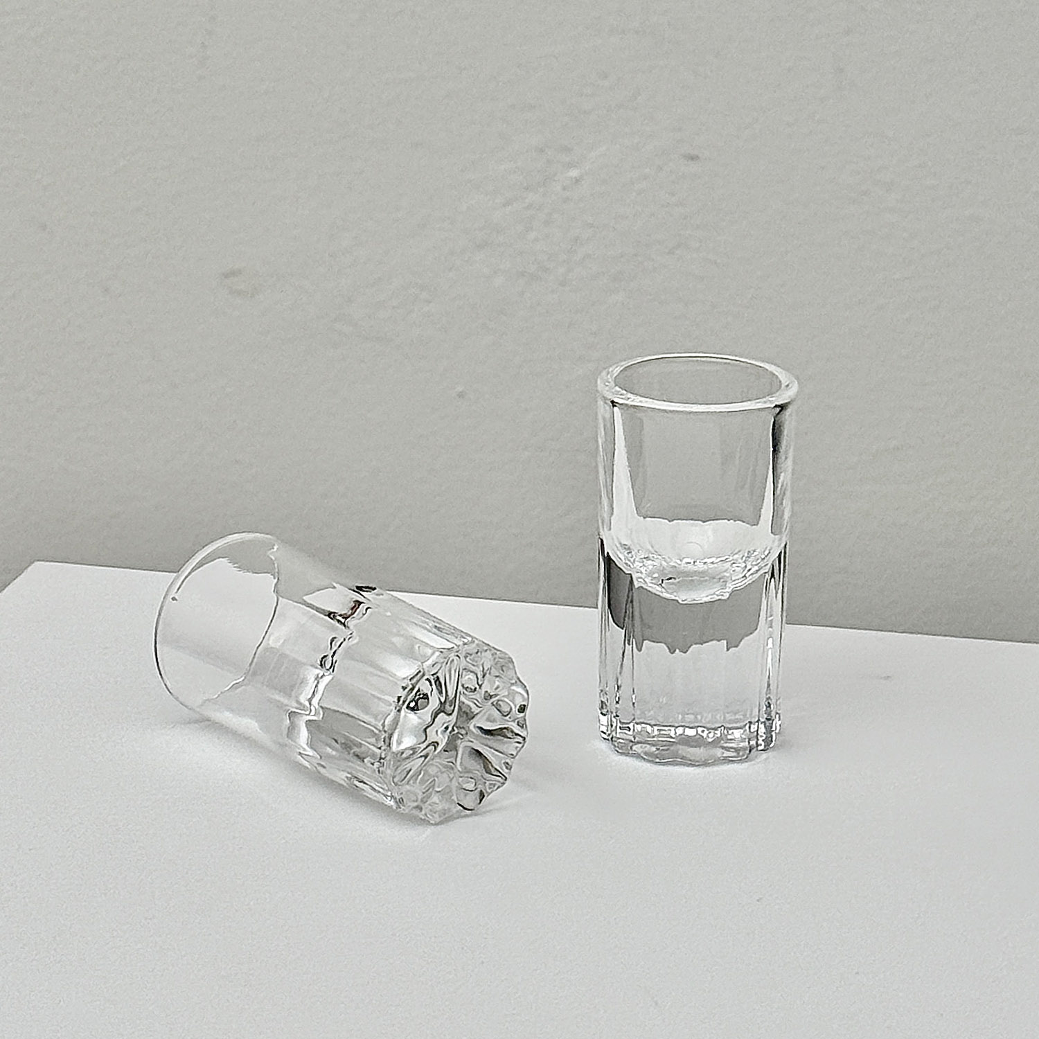 轻奢高档酒吧鸡尾酒白酒杯