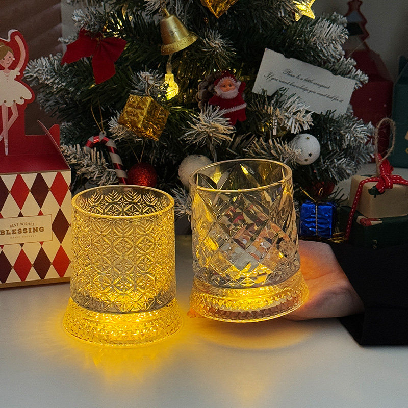 网红创意【送发光杯垫】发光旋转威士忌酒杯转转解压洋酒杯不倒翁