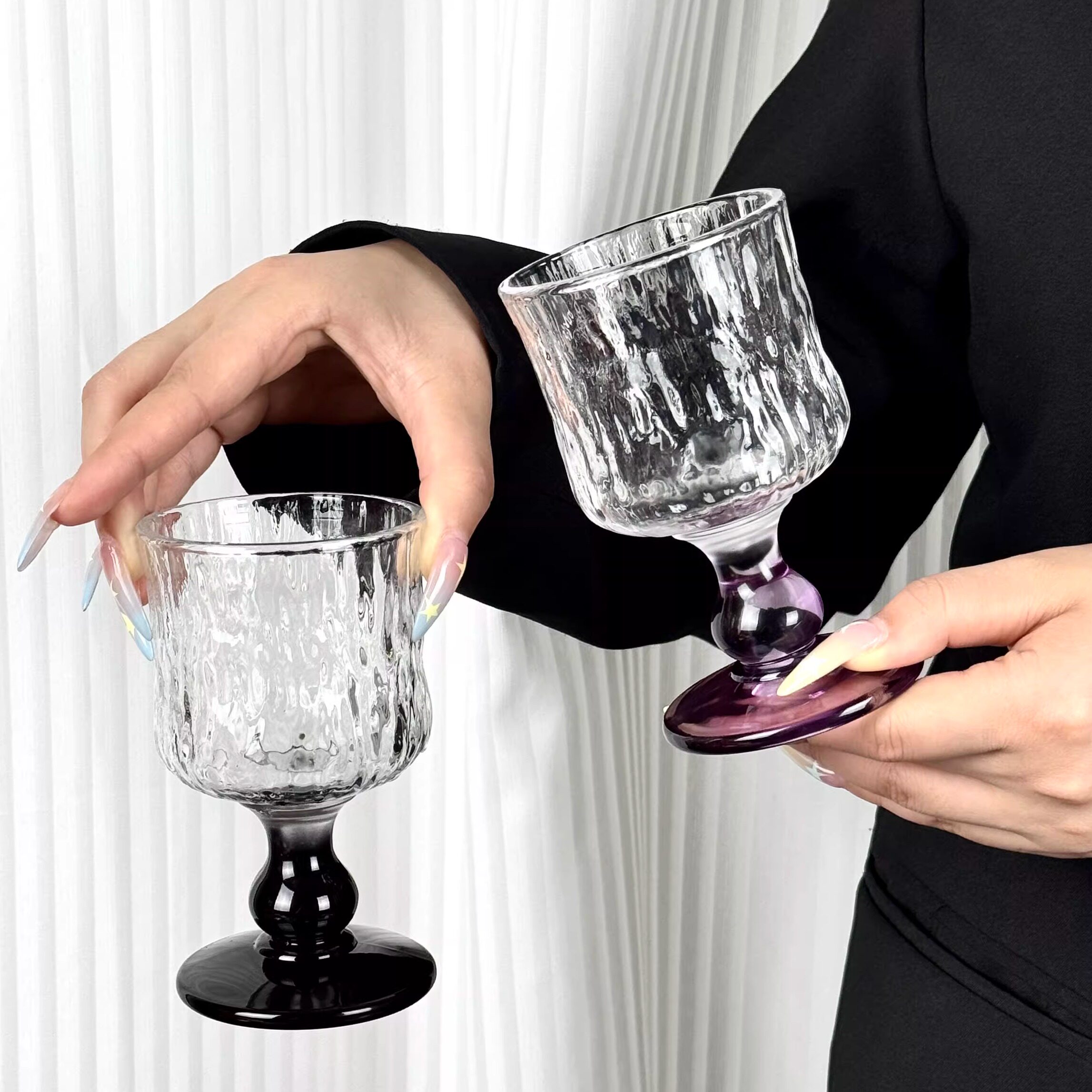 小众紫色浮雕矮脚咖啡果酒杯