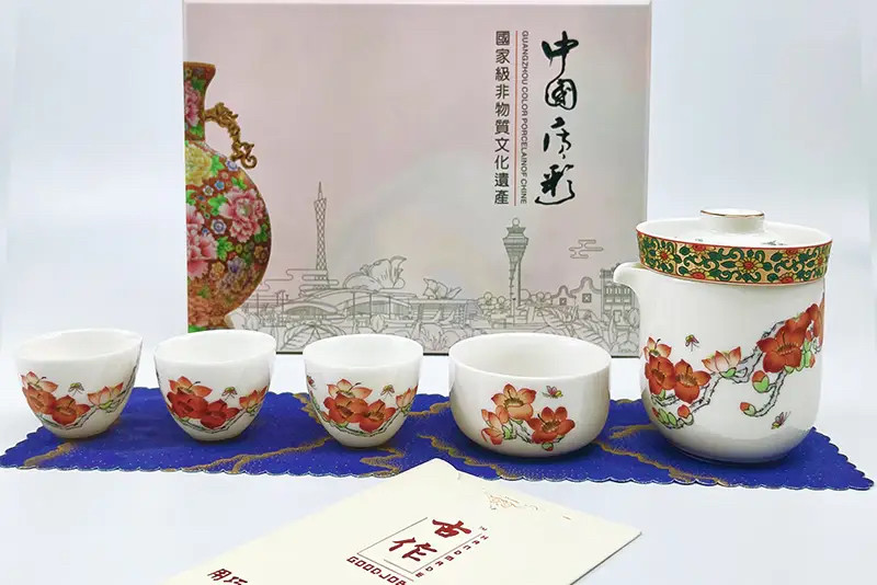 实体店经营广彩工艺品 广州手信礼品 荔枝茶具整套 红棉花彩绘