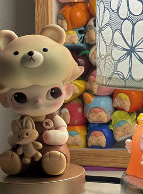 熊小熊维尼娃娃存钱罐桌上摆件