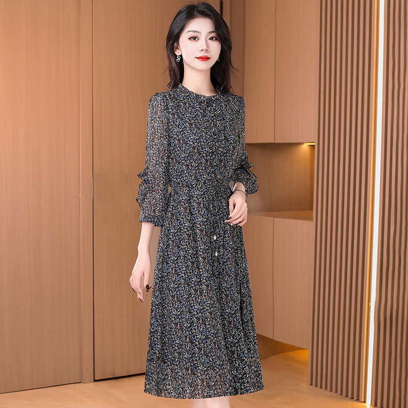 长袖连衣裙2026新款女装气质裙子