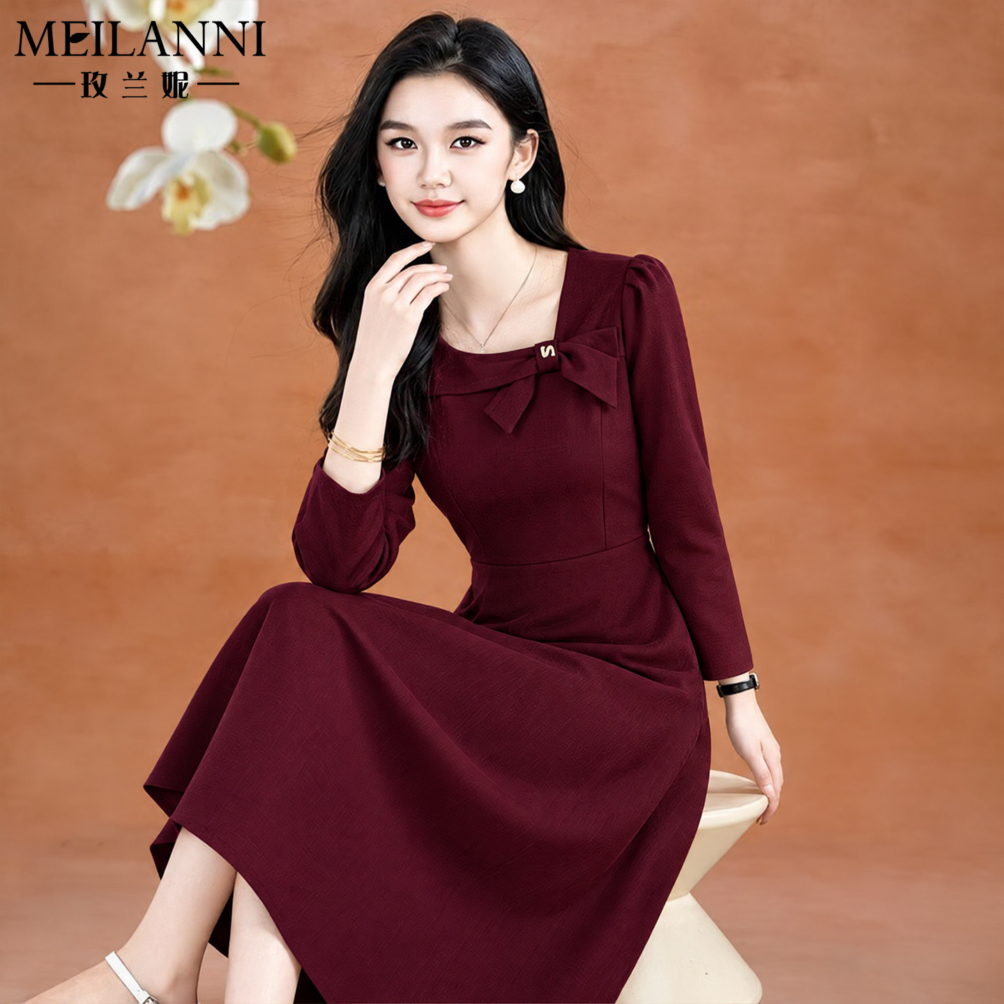 红色秋款妈妈婚宴收腰显瘦礼服裙