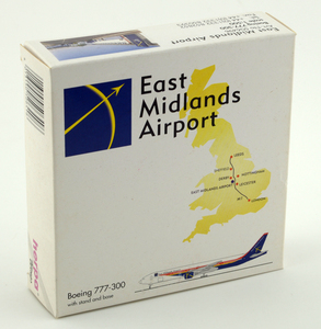 Herpa 506496 1/500波音777-300客机模型 东米德兰机场限定带支架