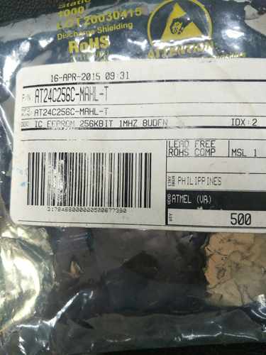 存储器AT24C256C-MAHL-T QFN8 AT24C256C 全新原装