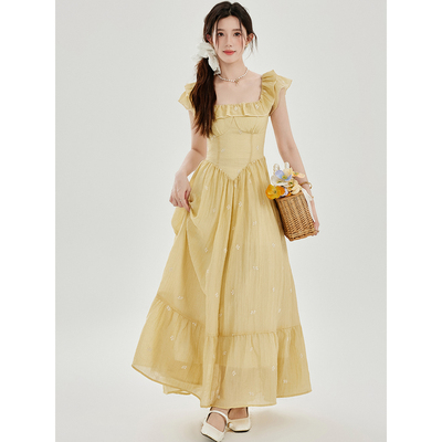 夏装法式刺绣荷叶边仙女连衣裙