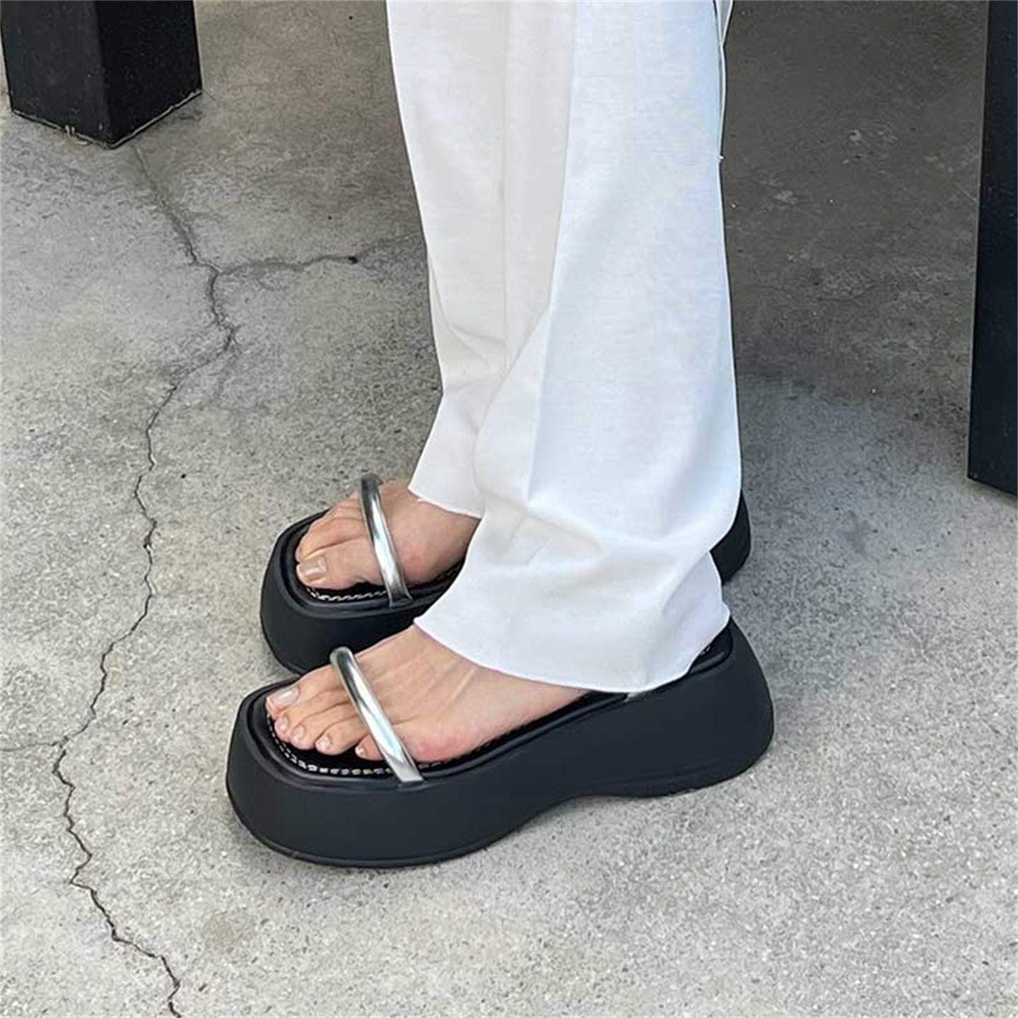 韩国女鞋气质显瘦辣妹风凉鞋