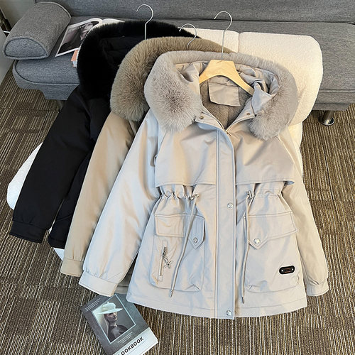 带毛领短款派克服女棉服外套