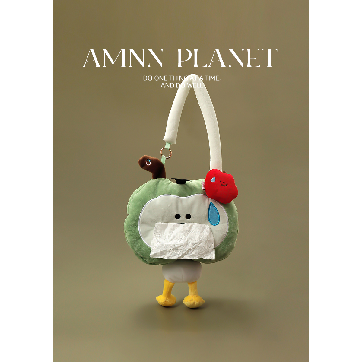 AMNN 可爱小苹果毛绒公仔抽纸盒便携车载挂式家居卧室客厅纸巾袋