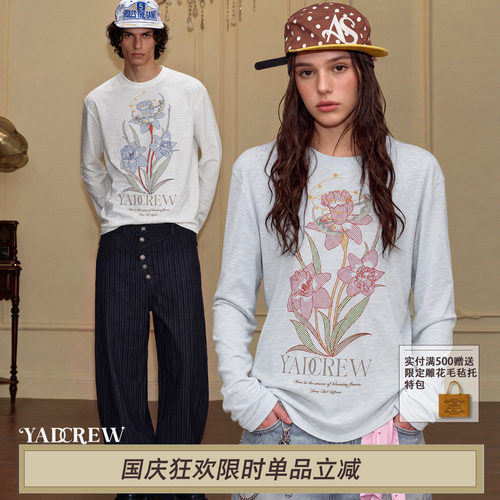 YADcrew镭射烫钻长袖复古T恤