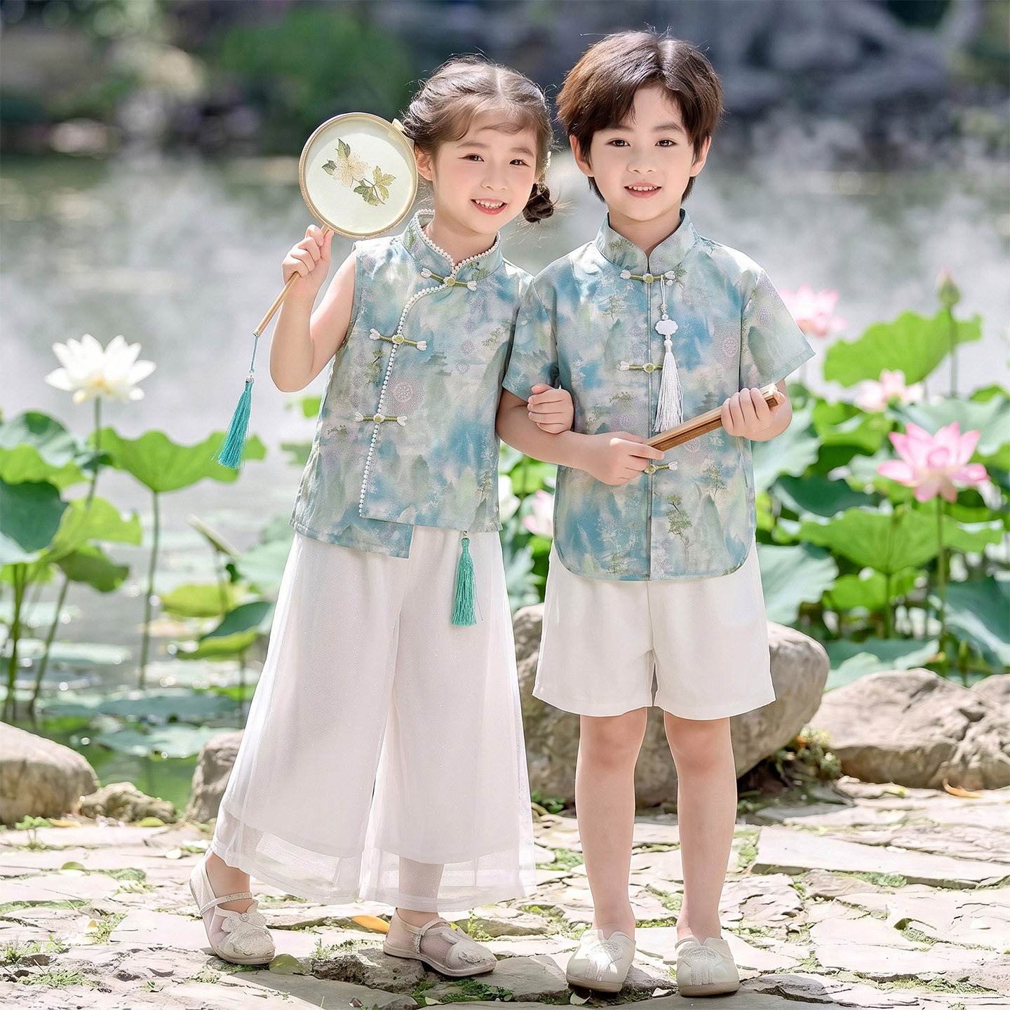 儿童演出服小学生新中式合唱表演服2026新款国风夏季短袖古风套装