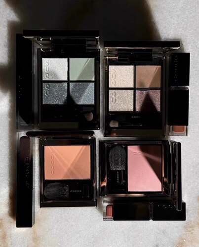 圣诞限定四色眼影SUQQU