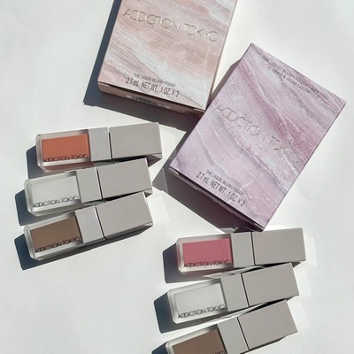 11.21发售！日本ADDICTION2025新品圣诞限定液体高光腮红套装101#