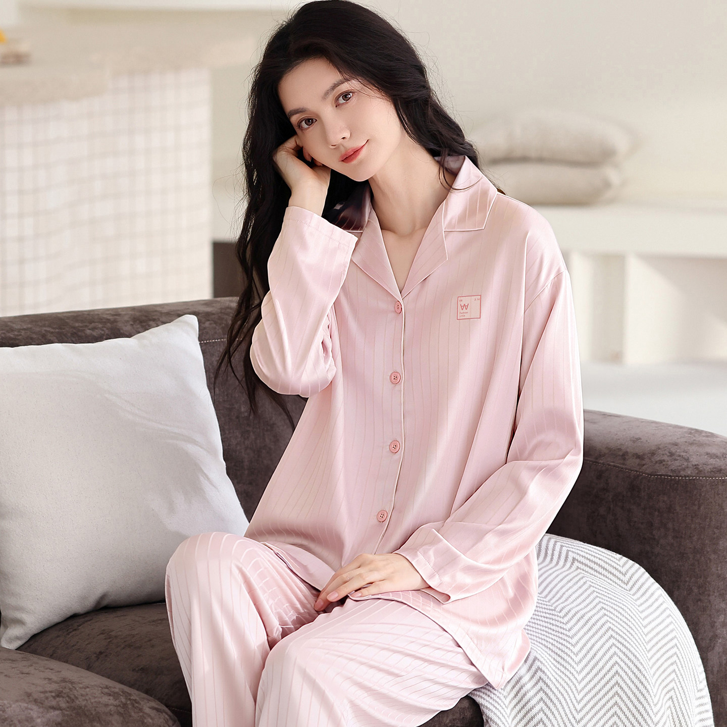 冰丝女士睡衣甜美秋季轻奢高级感