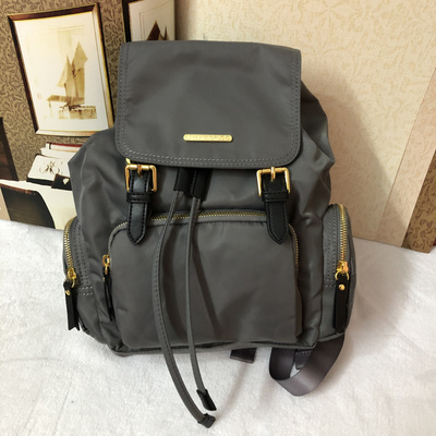 男士旅行校园出差减压双肩包