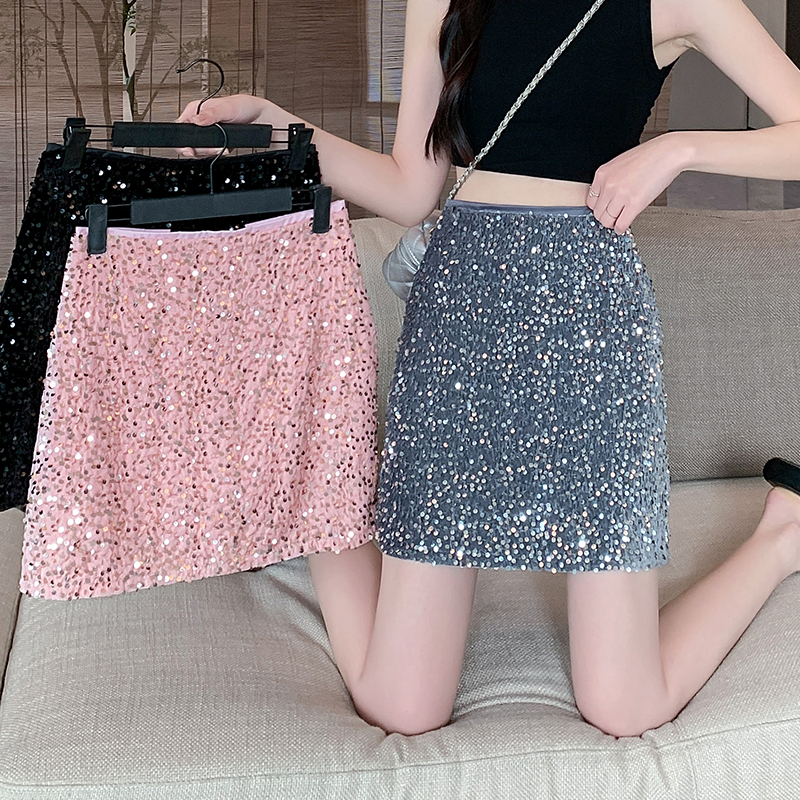 大码高级感亮片半身裙女秋季时尚设计感小众高腰显瘦裙子A字短裙