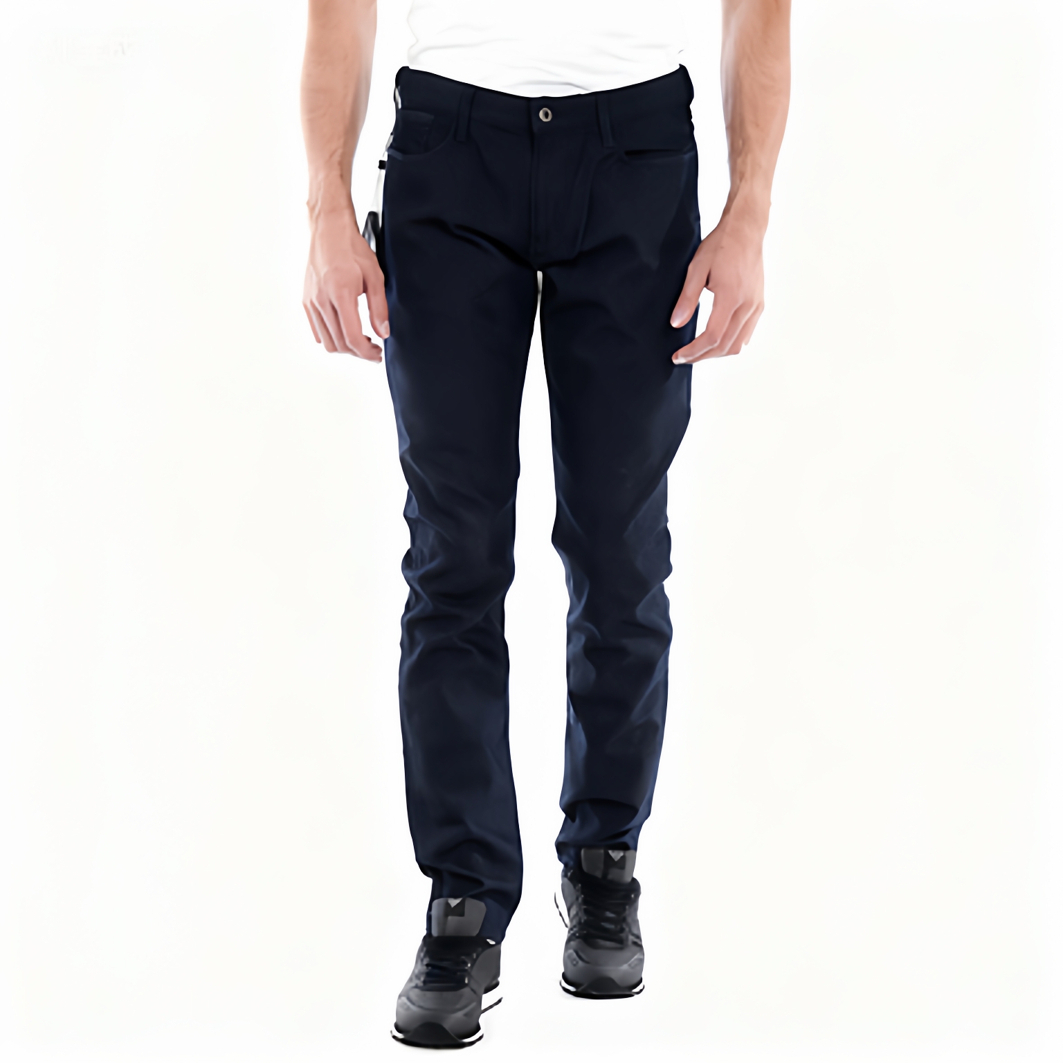 百搭时尚牛仔裤商务休闲舒适直筒