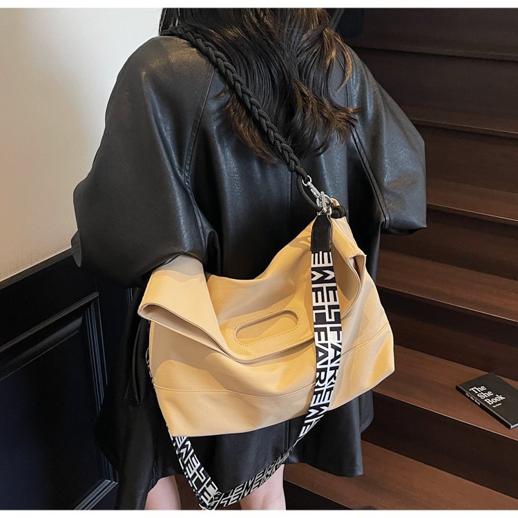 布料耐磨抗造休闲包斜挎包男女同款