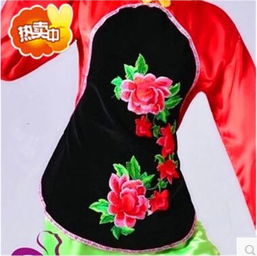 绣花围裙秧歌服新款肚兜演出服女款中老年广场舞服装牡丹刺绣包邮