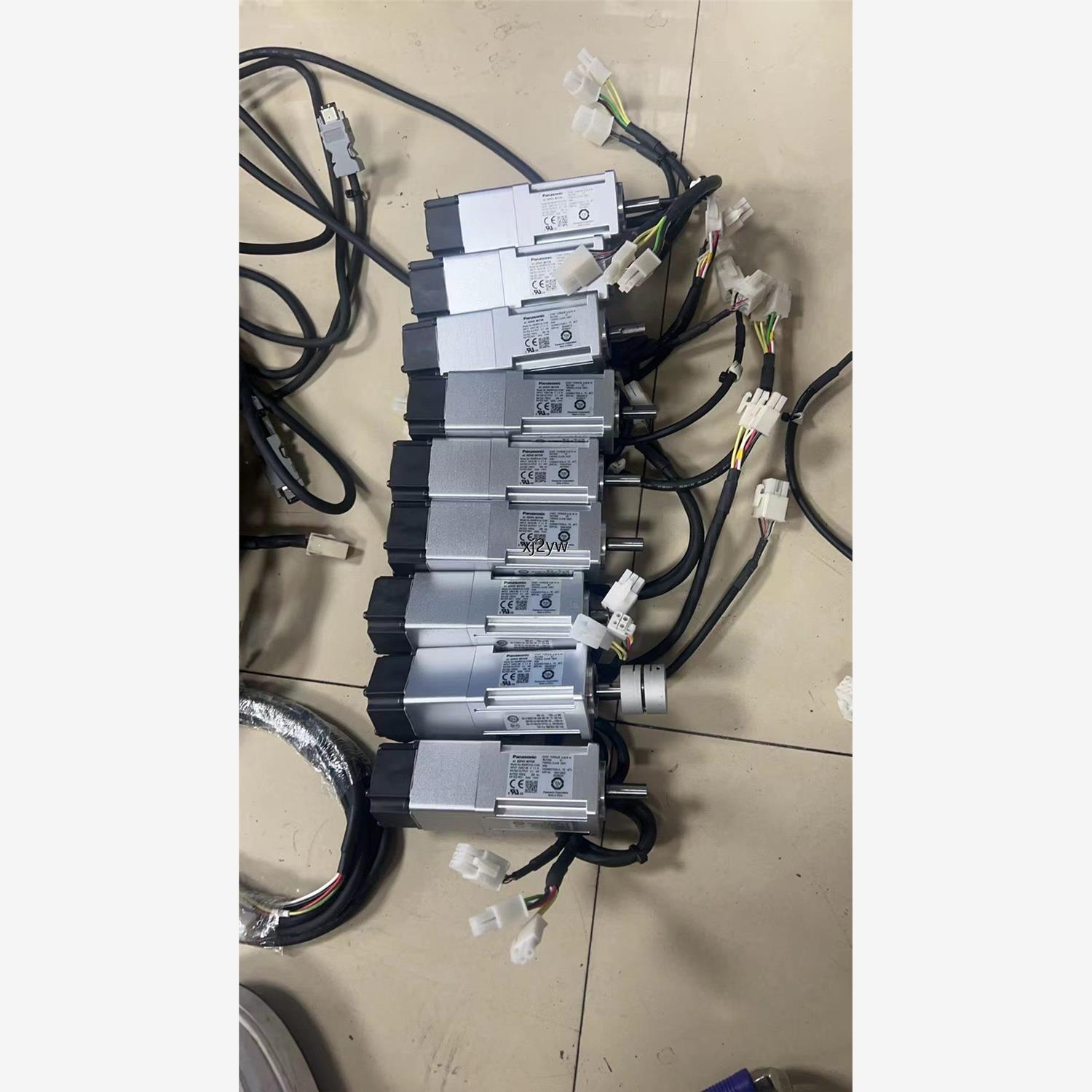 原装MADLN05SE+F012V带刹