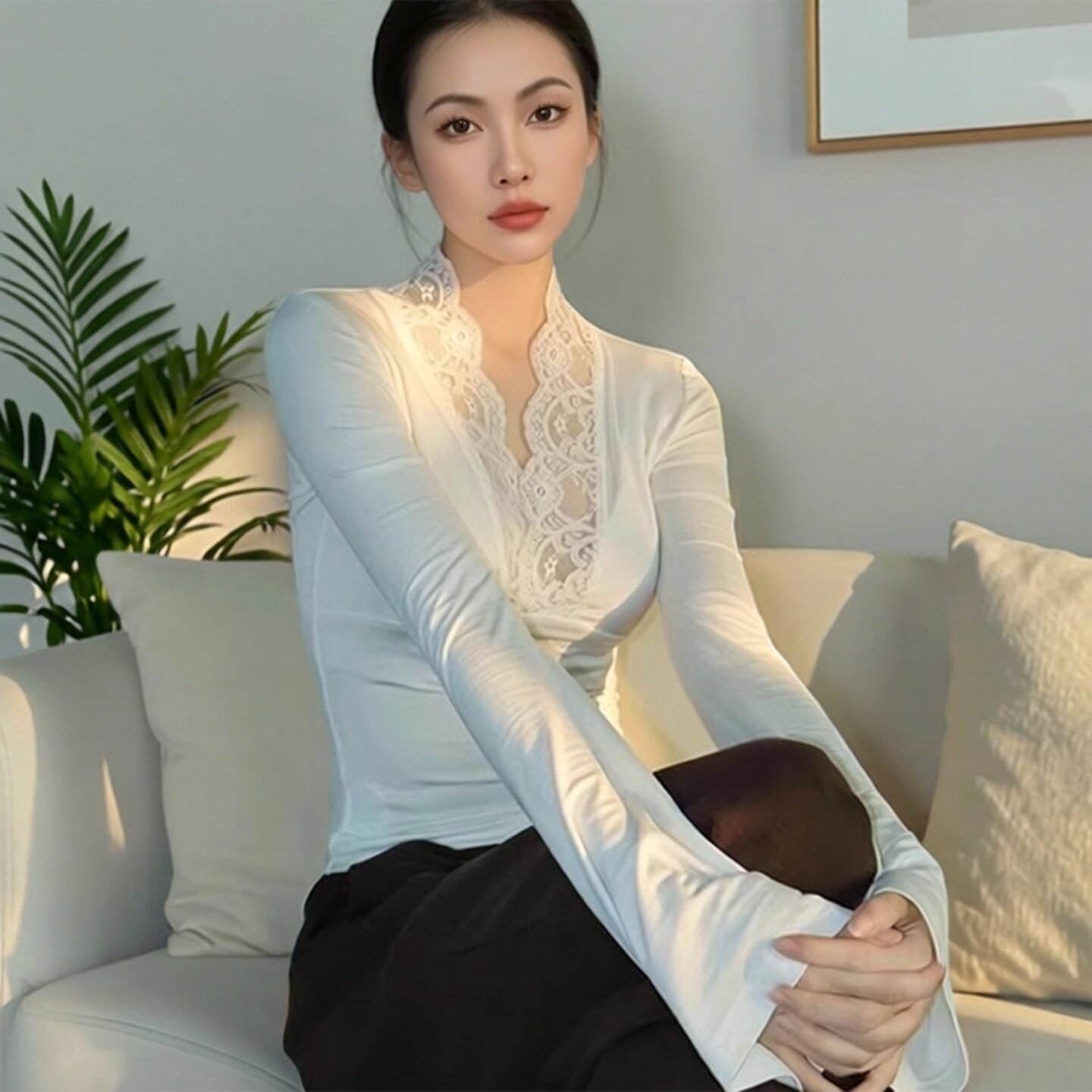 性感纯欲白色蕾丝V领长袖T恤