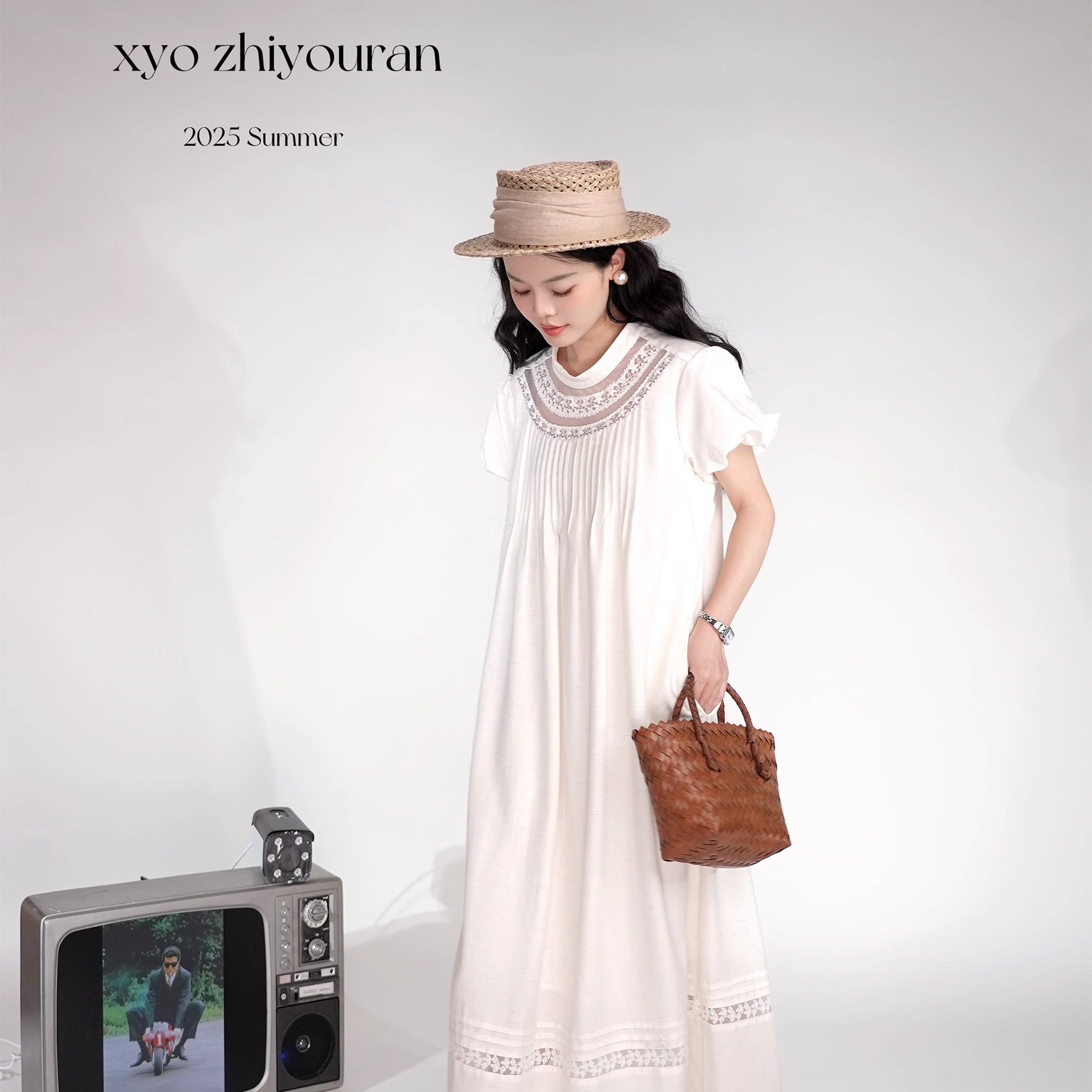 《白茶》气质小白裙简约气质可调节腰带连衣裙,女装/女士精品,连衣裙,淘宝优惠券,粉丝福利购,淘宝优惠卷