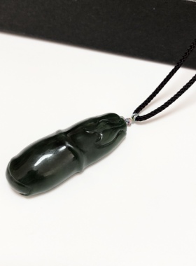 D1128# 天然和田玉碧玉福瓜吊坠48.5*18.5*13.3mm 重20.78克 证书