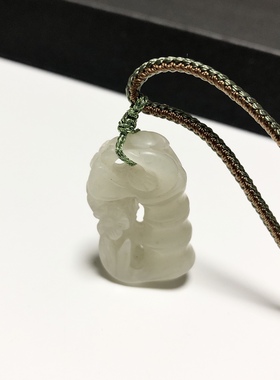 D1533# 天然和田玉步步高升吊坠 精工雕花开云朵挂件