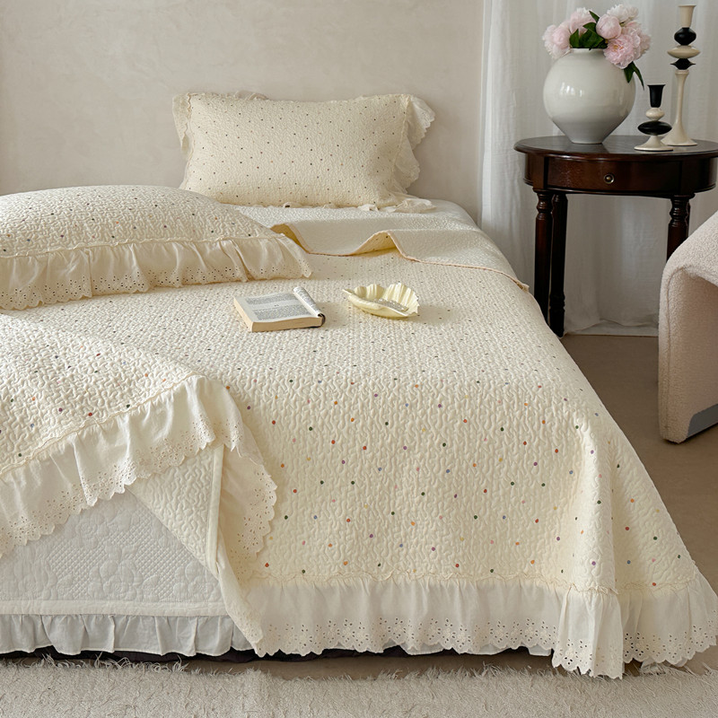 有态度法式花边床盖三件套全棉纯棉双层纱四季通用防滑夹棉的床单